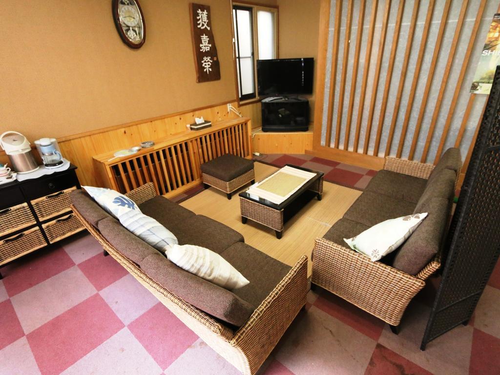 金木酒店 山之內 外观 照片