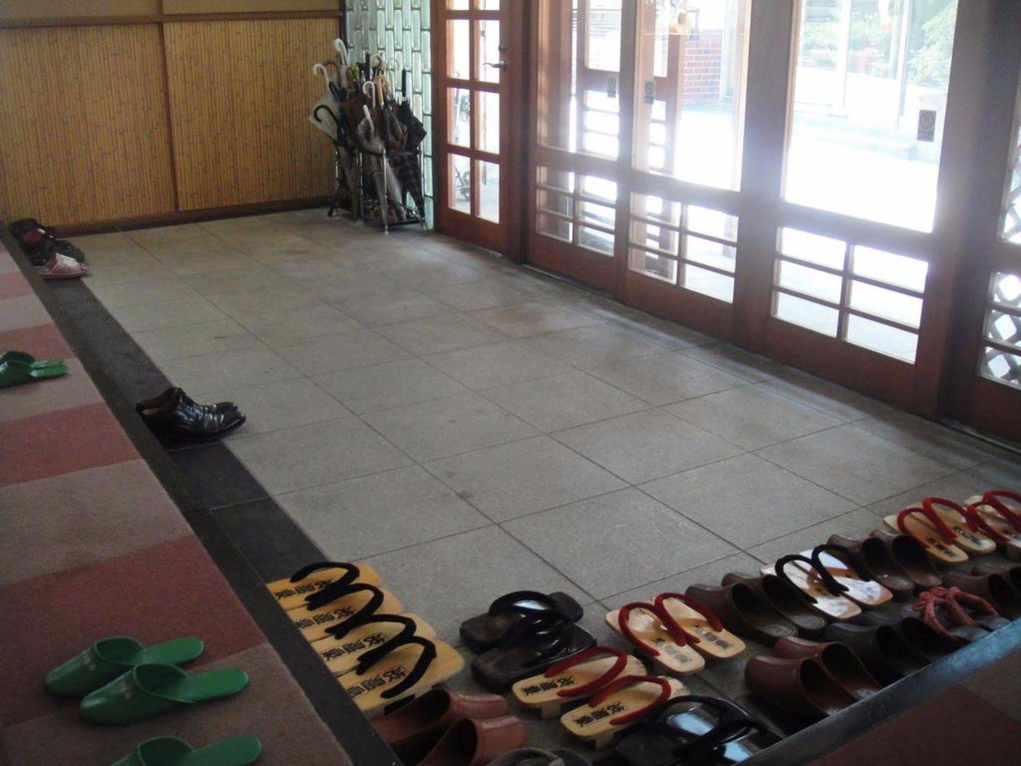 金木酒店 山之內 外观 照片